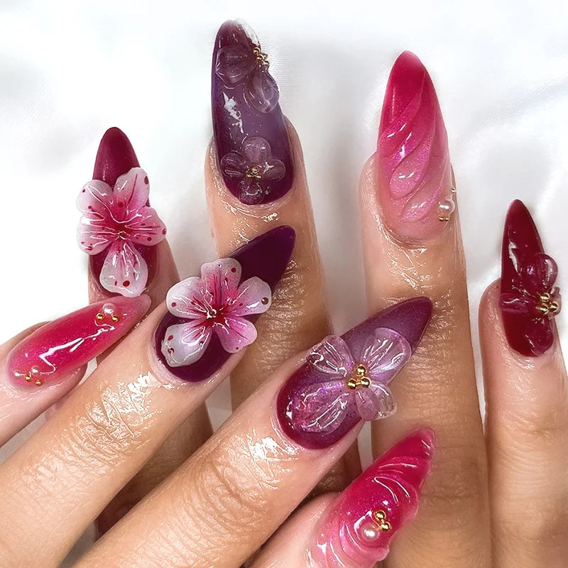 24pcs Deep Red Simple French Fake Nails Baroque Starry Ins Press on Nails For Women Wearable Detahcble Short Almond Fake Nails