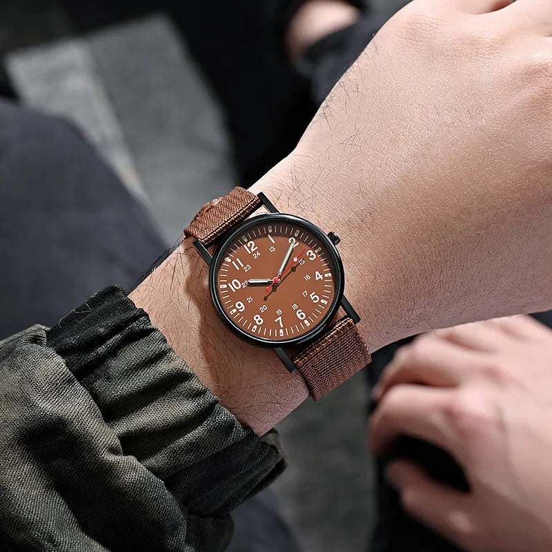 Fashion Men Watches Luxury Brand Fashion Mens Quartz Watch Luminous Hands Male Clock Big Dial Waterproof Man Wristwatch